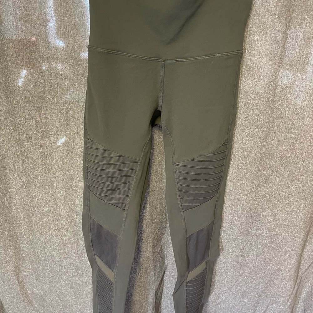 Alo Moto High Rise Leggings